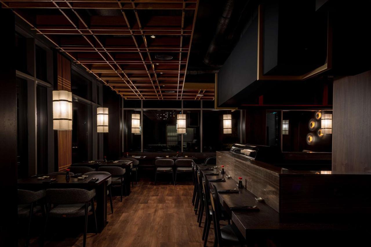 Radisson Blu Hotel, Cluj Εξωτερικό φωτογραφία Interior of a restaurant in Tokyo