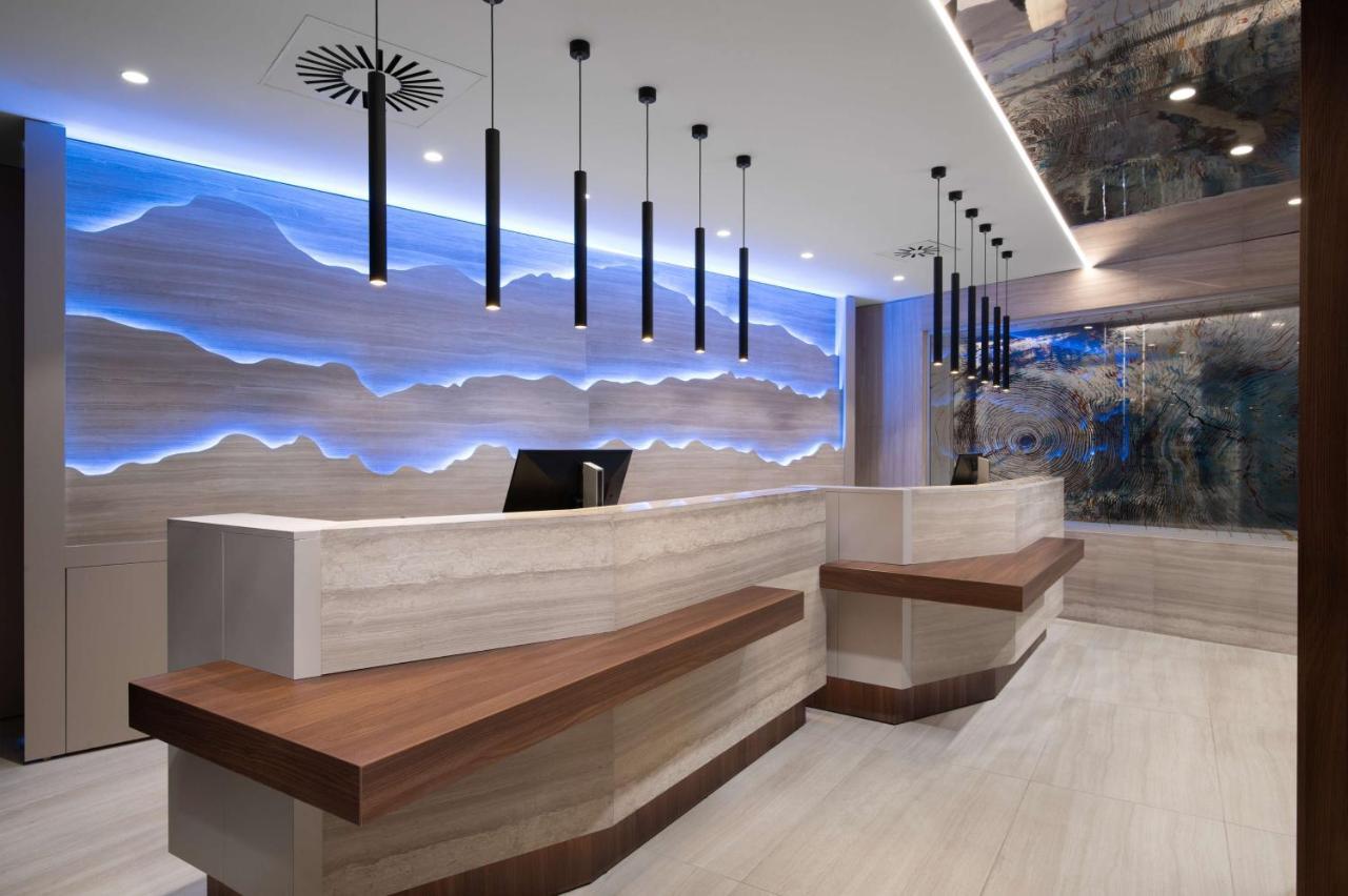 Radisson Blu Hotel, Cluj Εξωτερικό φωτογραφία 3D rendering of a hotel lobby