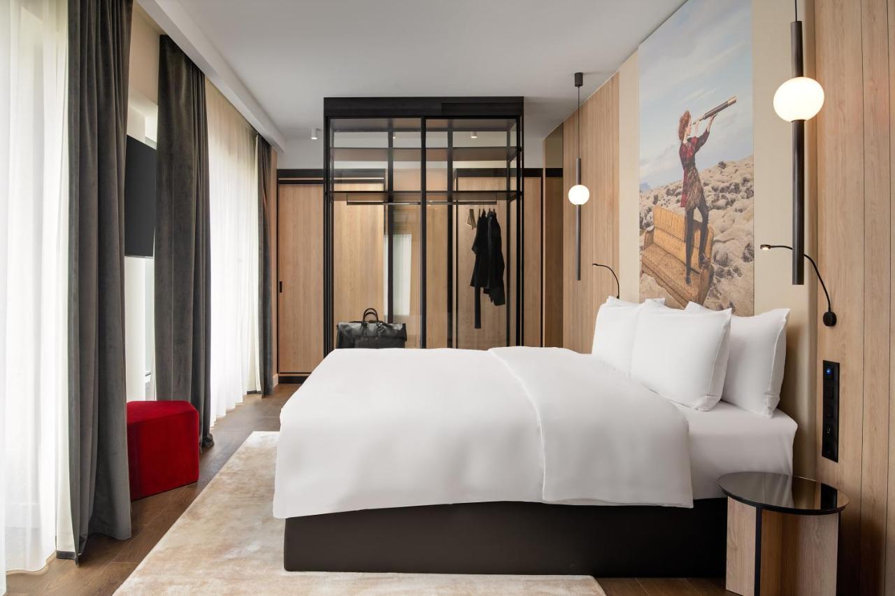 Radisson Blu Hotel, Cluj Εξωτερικό φωτογραφία A bedroom at the hotel